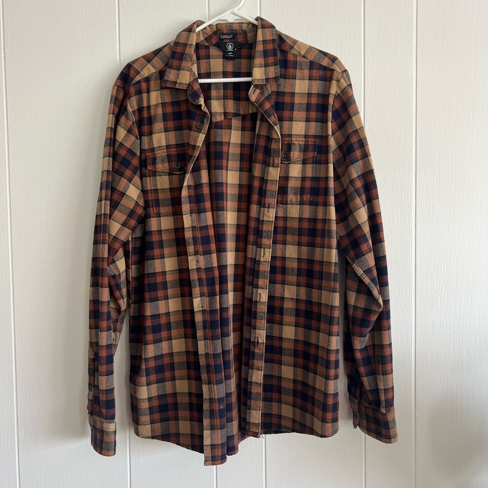 Volcom Button Up - image 1